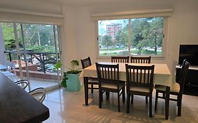Divino dto zona centro con cochera y terraza con solarium propia
